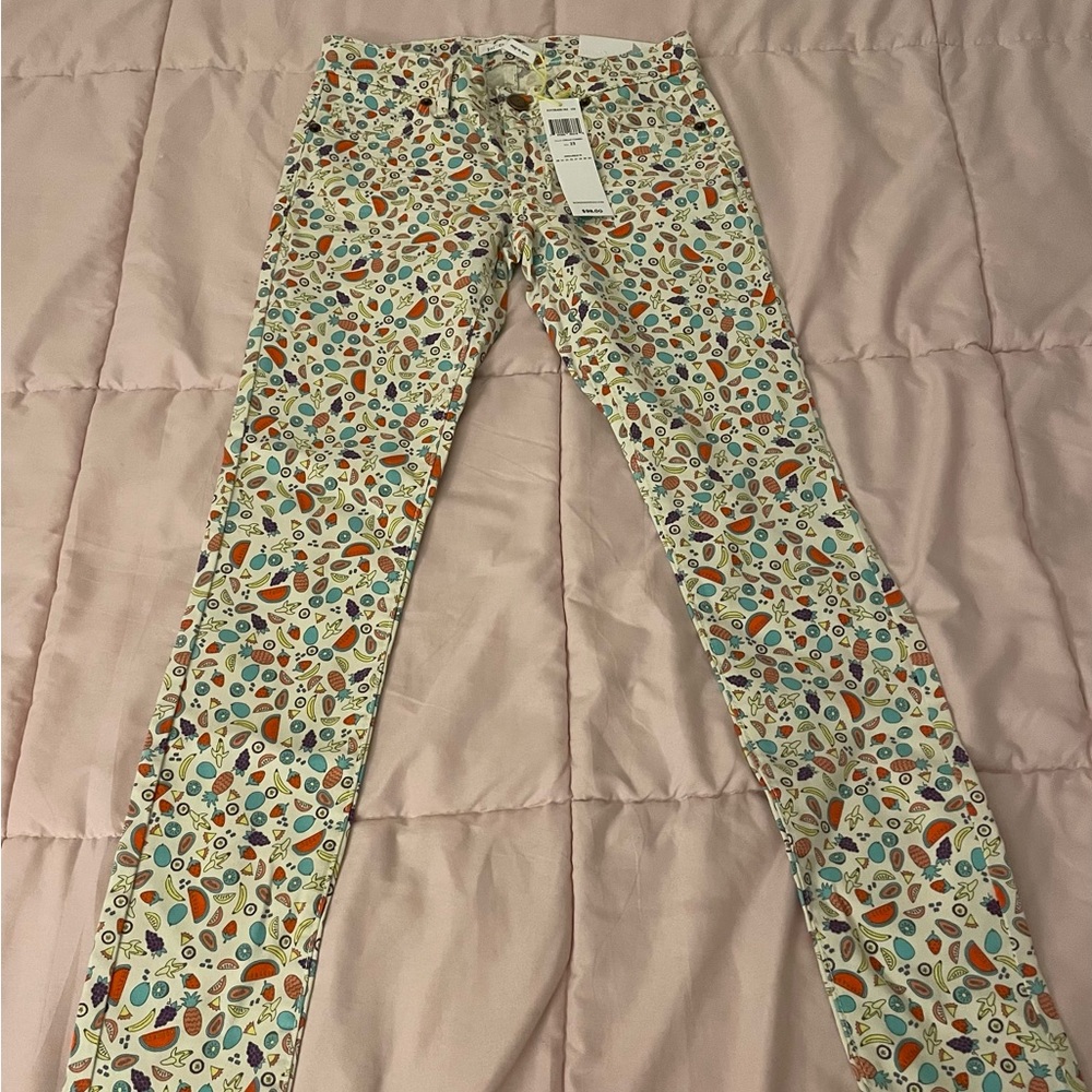 BCBG Generation Jasper novelty pineapple cream combo skinny jeans, size 23”